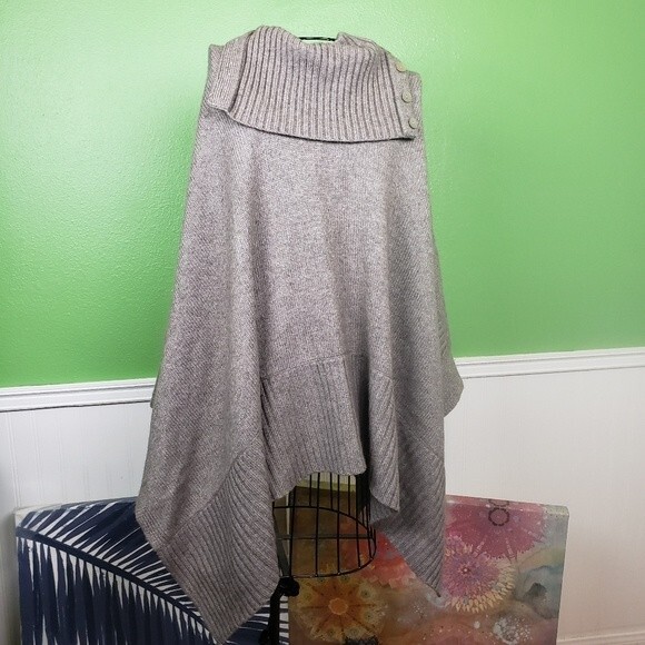 Nanette Lepore Women's Rabbit Cashmere Lambswool Pullover Poncho OS - Picture 4 of 12